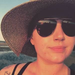 Meet your Posher, Saundra